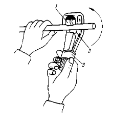 恒溫恒濕試驗機制冷系統切管與彎管